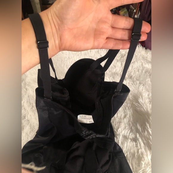 MAIDENFORM Flexees Easy-Up Firm Control Convertible Slip - Picture 8 of 12